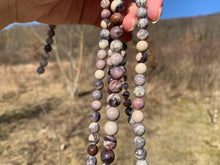 Charger l'image dans la galerie, Perles en jaspe porcelaine entre 8 et 10mm