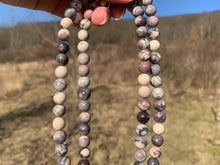 Charger l'image dans la galerie, Perles en jaspe porcelaine entre 8 et 10mm