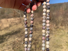 Charger l'image dans la galerie, Perles en jaspe porcelaine facettées en 8mm