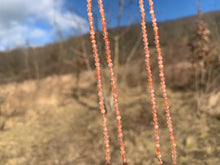 Charger l'image dans la galerie, Perles en pierre de soleil facettées entre 2,5 et 7,5mm PSD