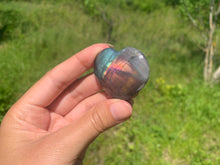 Charger l'image dans la galerie, VENDU Coeur labradorite 23