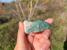 Charger l'image dans la galerie, VENDU Fluorite brut 6