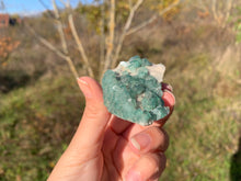 Charger l'image dans la galerie, VENDU Fluorite brut 6