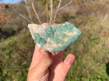 Charger l'image dans la galerie, VENDU Fluorite brut 6