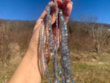 Charger l'image dans la galerie, Perles en labradorite entre 3 et 8mm LS
