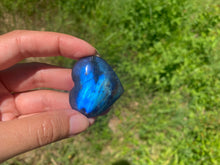 Charger l'image dans la galerie, VENDU Coeur labradorite 26