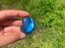 Charger l'image dans la galerie, VENDU Coeur labradorite 26