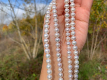 Charger l'image dans la galerie, Perles de culture blanche entre 5 et 8mm