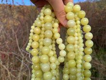 Charger l'image dans la galerie, Perles en serpentine entre 4 et 12mm