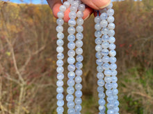 Charger l'image dans la galerie, Perles en agate blue lace entre 6 et 10mm ABLU
