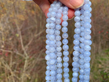 Charger l'image dans la galerie, Perles en agate blue lace entre 6 et 10mm ABLD