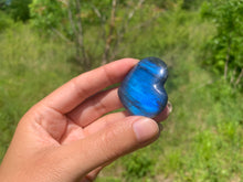 Charger l'image dans la galerie, VENDU Coeur labradorite 33