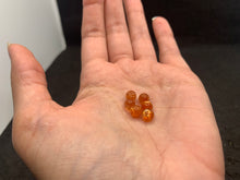 Charger l'image dans la galerie, Perles en pierre de soleil non percées