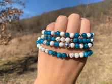 Charger l'image dans la galerie, Mala "Nouveau départ" en apatite bleue et howlite