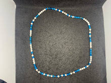 Charger l'image dans la galerie, Mala "Nouveau départ" en apatite bleue et howlite