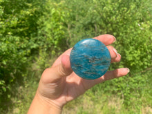 Charger l'image dans la galerie, VENDU Apatite bleue 6