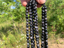 Charger l'image dans la galerie, Perles en gabbro entre 6 et 10mm