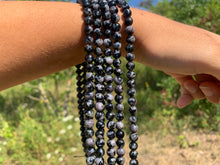 Charger l'image dans la galerie, Perles en gabbro entre 6 et 10mm
