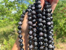 Charger l'image dans la galerie, Perles en gabbro entre 6 et 10mm