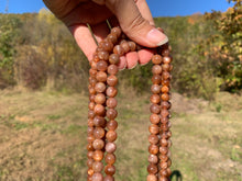 Charger l'image dans la galerie, Perles en pierre de soleil entre 6 et 8mm