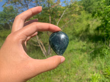 Charger l'image dans la galerie, VENDU Apatite verte 9