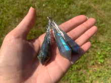 Charger l'image dans la galerie, Pendule en labradorite