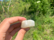 Charger l'image dans la galerie, Pierre de lune blanche brut 6