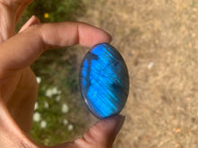 Charger l'image dans la galerie, VENDU Labradorite 82