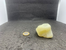 Charger l'image dans la galerie, Pierre de lune blanche brut 3