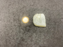 Charger l'image dans la galerie, Pierre de lune blanche brut 6
