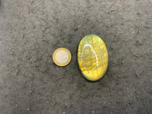 Charger l'image dans la galerie, VENDU Labradorite 28