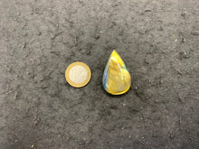 Charger l'image dans la galerie, VENDU Labradorite 30