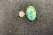 Charger l'image dans la galerie, VENDU Labradorite 40