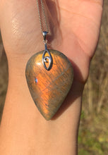 Charger l'image dans la galerie, Bélière "oeil" (argentée, dorée, rosée)