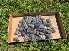 Charger l'image dans la galerie, Labradorite, pierre roulée