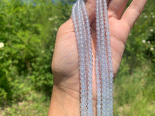 Charger l'image dans la galerie, Perles en calcédoine bleue CU, entre 4 et 10mm