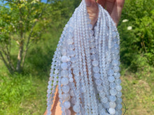 Charger l'image dans la galerie, Perles en calcédoine bleue CD, entre 4 et 10mm