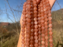 Charger l'image dans la galerie, Perles en pierre de lune pêche entre 4 et 10mm PLPU