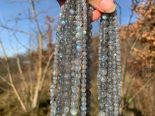 Charger l'image dans la galerie, Perles en labradorite entre 2 et 10mm LC
