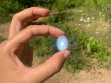 Charger l'image dans la galerie, VENDU Labradorite blanche d'Afrique 36