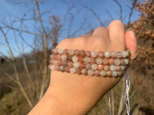 Charger l'image dans la galerie, Perles en pierre de lune multicolore entre 6 et 8mm PLMU