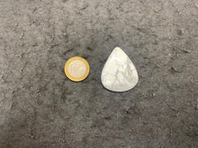 Charger l'image dans la galerie, VENDU Howlite 1