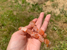 Charger l'image dans la galerie, Perles en pierre de soleil, forme "rectangle"