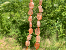 Charger l'image dans la galerie, Perles en pierre de soleil, forme "rectangle"