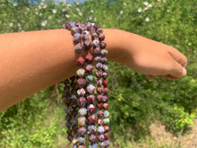 Charger l'image dans la galerie, Perles en agate plume forme diamant entre 8 et 10mm