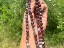 Charger l'image dans la galerie, Perles en agate plume forme diamant entre 8 et 10mm