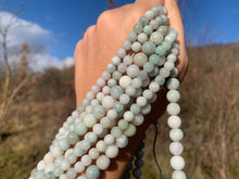 Charger l'image dans la galerie, Perles en jade jadéite entre 6 et 8mm