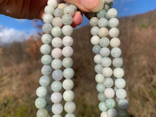 Charger l'image dans la galerie, Perles en jade jadéite entre 6 et 8mm