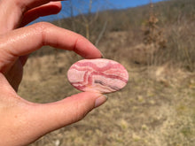 Charger l'image dans la galerie, VENDU Rhodochrosite 2