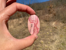 Charger l'image dans la galerie, VENDU Rhodochrosite 2